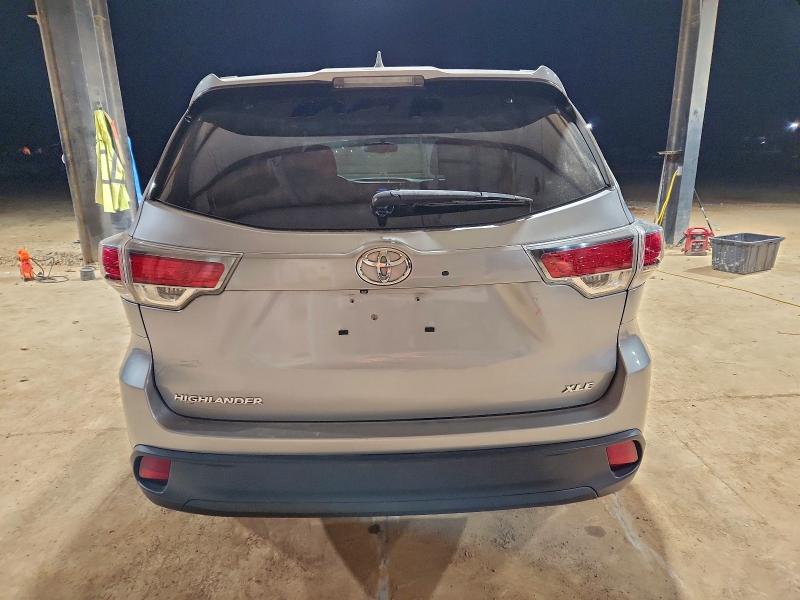 Photo 6 from auction – 2014 TOYOTA HIGHLANDER with VIN 5TDKKRFH9ES028047
