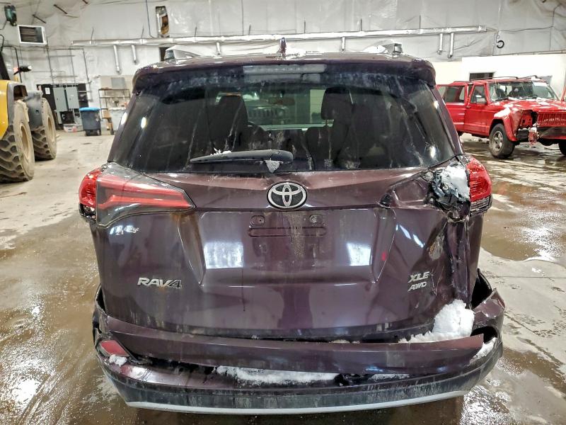 Photo 6 from auction – 2016 TOYOTA RAV4 XLE with VIN 2T3RFREV5GW536902