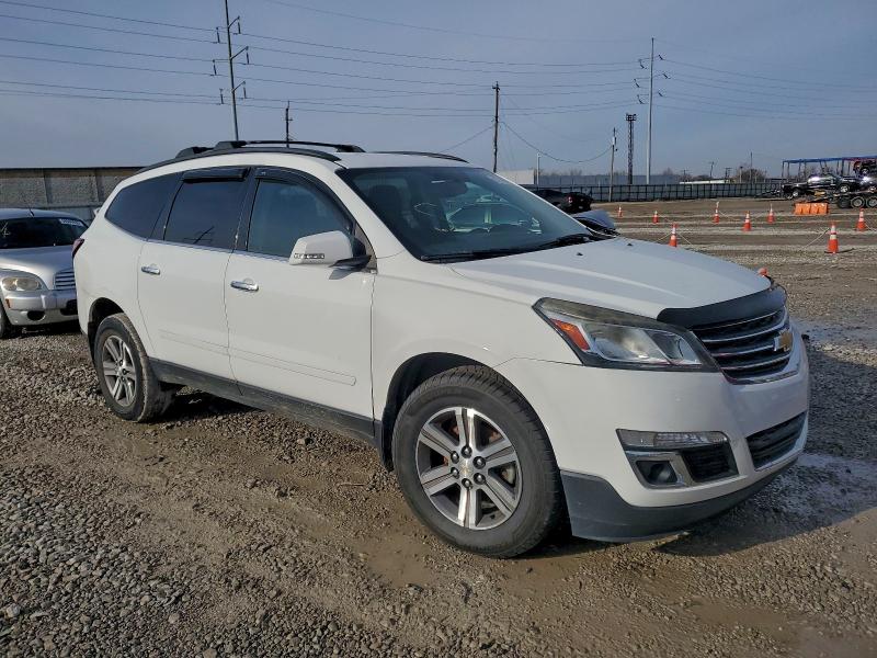 Photo 4 from auction – 2016 CHEVROLET TRAVERSE L with VIN 1GNKRHKD3GJ156641
