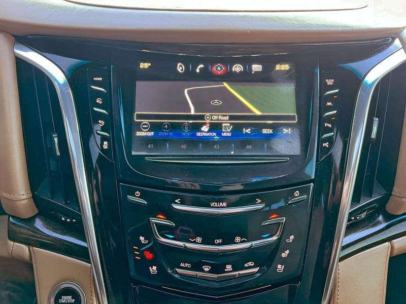 Photo 13 from auction – 2018 CADILLAC ESCALADE E with VIN 1GYS4KKJ5JR111066