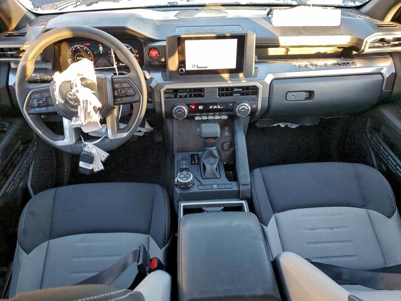 Photo 8 from auction – 2025 TOYOTA TACOMA DOU with VIN 3TMLB5JN8SM161761