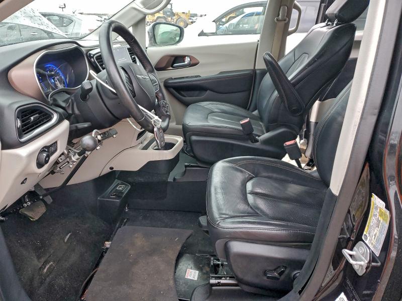 Photo 7 from auction – 2018 CHRYSLER PACIFICA with VIN 2C4RC1BG8JR314923