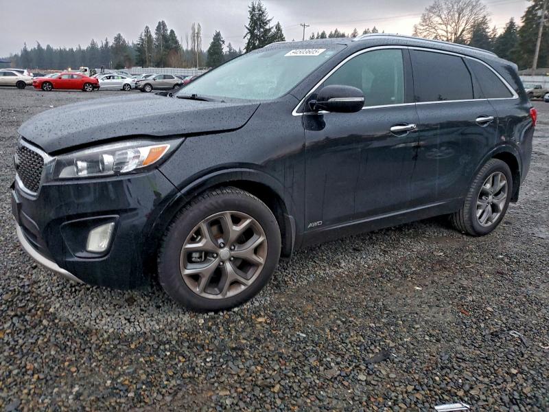 KIA SORENTO SX 2016 with VIN 5XYPKDA53GG151798 - Photo from auction