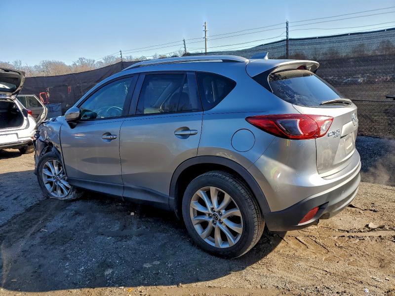 Photo 2 from auction – 2015 MAZDA CX-5 GT with VIN JM3KE4DYXF0474958