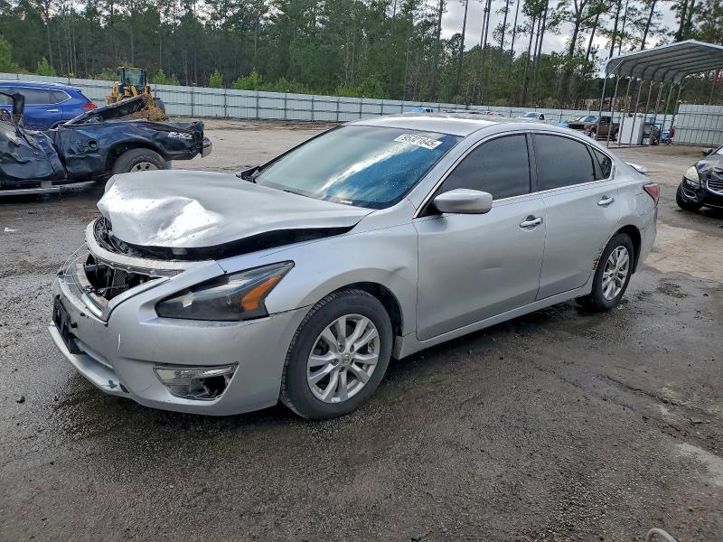 NISSAN ALTIMA 2.5 2014 with VIN 1N4AL3AP5EC195632 - Photo from auction