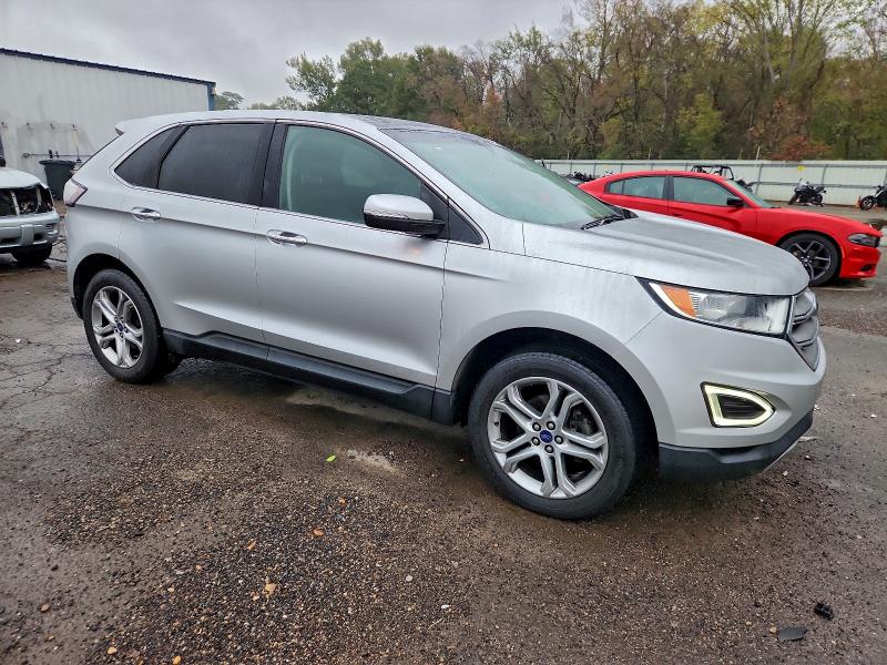 Photo 4 from auction – 2017 FORD EDGE TITAN with VIN 2FMPK3K9XHBB05365