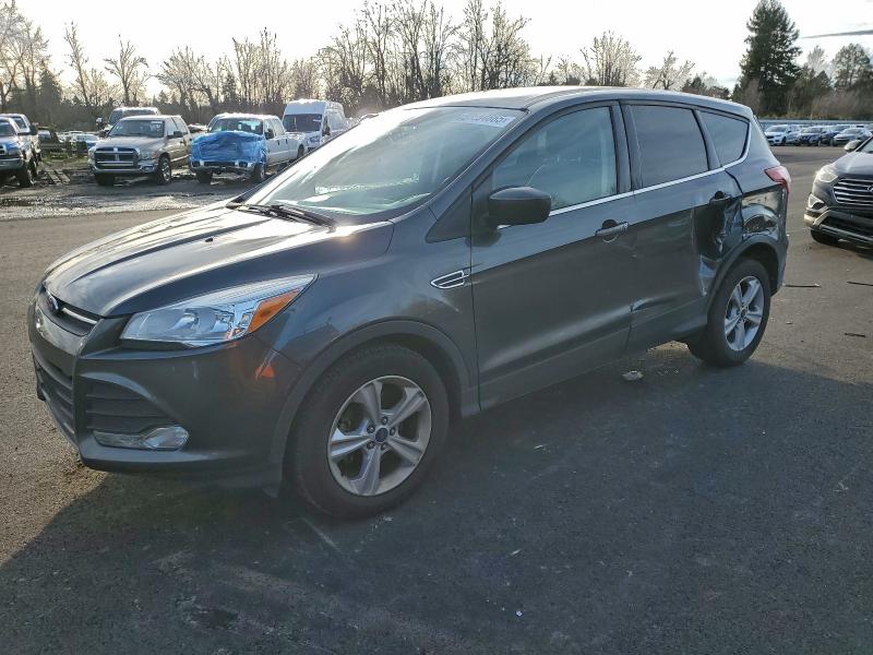 FORD ESCAPE SE 2016 with VIN 1FMCU0G73GUB83624 - Photo from auction