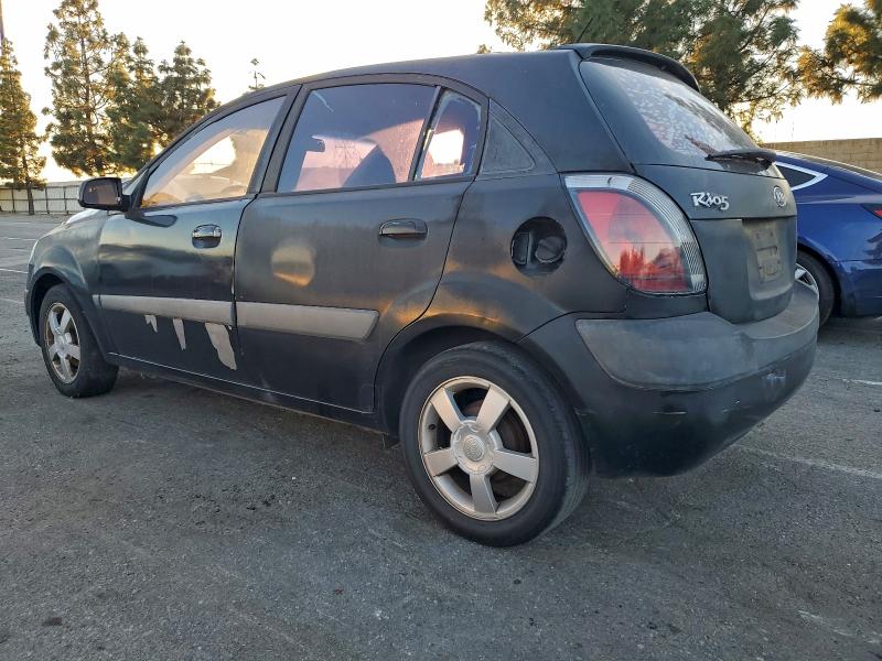 Photo 2 from auction – 2006 KIA RIO 5 with VIN KNADE163266170535