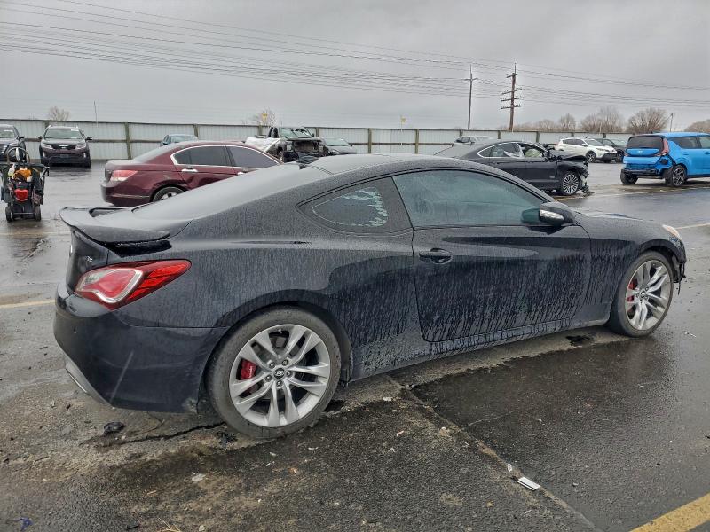 Photo 3 from auction – 2015 HYUNDAI GENESIS CO with VIN KMHHU6KJ1FU123741