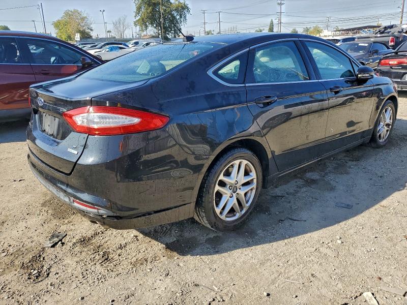 Photo 3 from auction – 2013 FORD FUSION SE with VIN 3FA6P0HR5DR292068