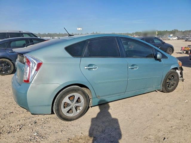 Photo 3 from auction – 2014 TOYOTA PRIUS with VIN JTDKN3DU6E1743627