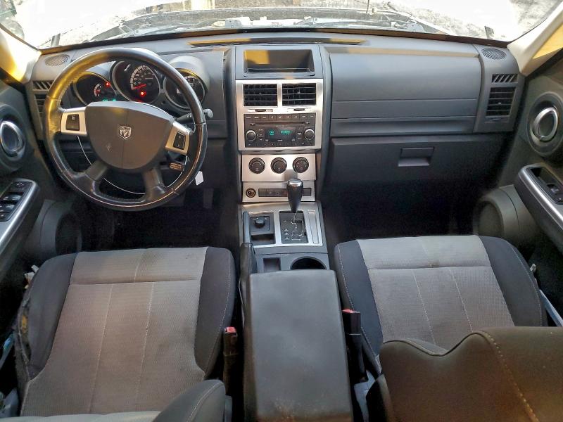 Photo 8 from auction – 2007 DODGE NITRO R/T with VIN 1D8GU58687W677086