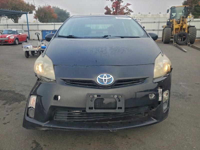 Photo 5 from auction – 2011 TOYOTA PRIUS with VIN JTDKN3DU4B0256511