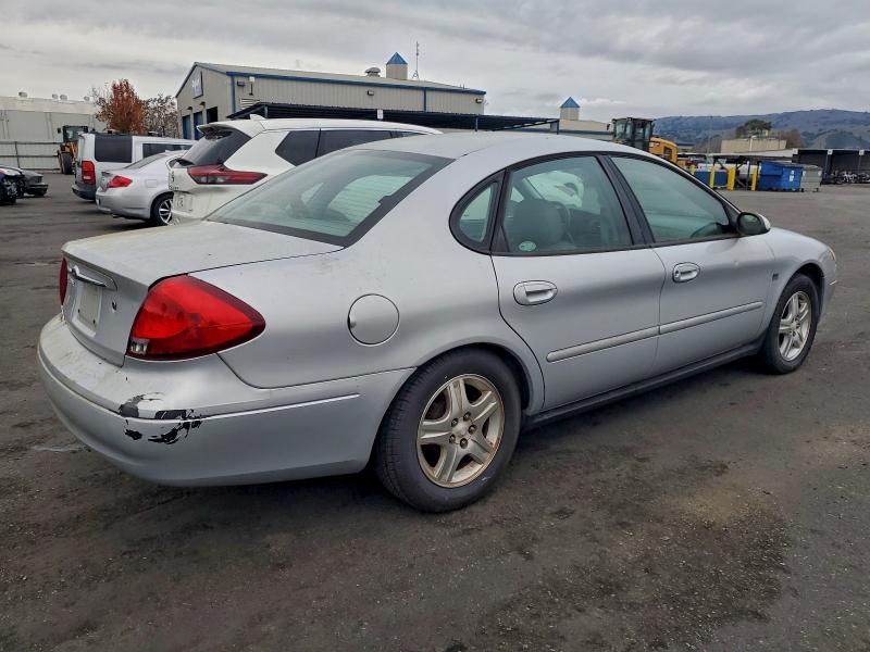 Zdjęcie 3 z aukcji – 2001 FORD TAURUS SEL z VIN 1FAHP56S31A111308