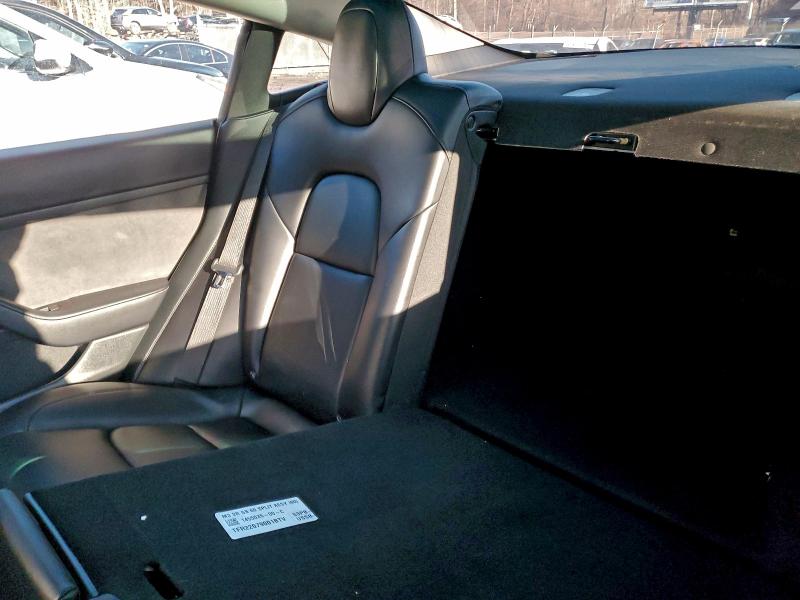 Photo 10 from auction – 2022 TESLA MODEL 3 with VIN 5YJ3E1EA8NF186644