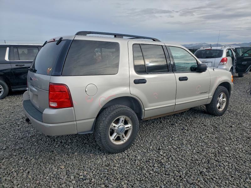 Photo 3 from auction – 2004 FORD EXPLORER X with VIN 1FMZU73E04ZB20521