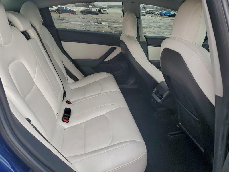 Photo 10 from auction – 2018 TESLA MODEL 3 with VIN 5YJ3E1EB8JF097840
