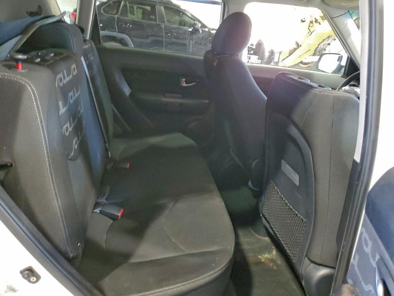 Photo 10 from auction – 2012 KIA SOUL with VIN KNDJT2A6XC7428406