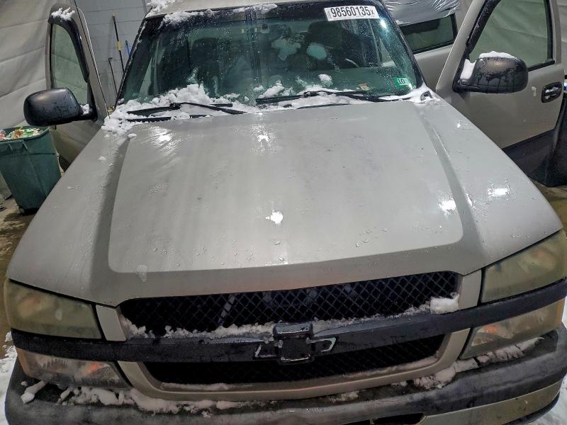 Photo 11 from auction – 2005 CHEVROLET SILVERADO with VIN 2GCEK13T351383035