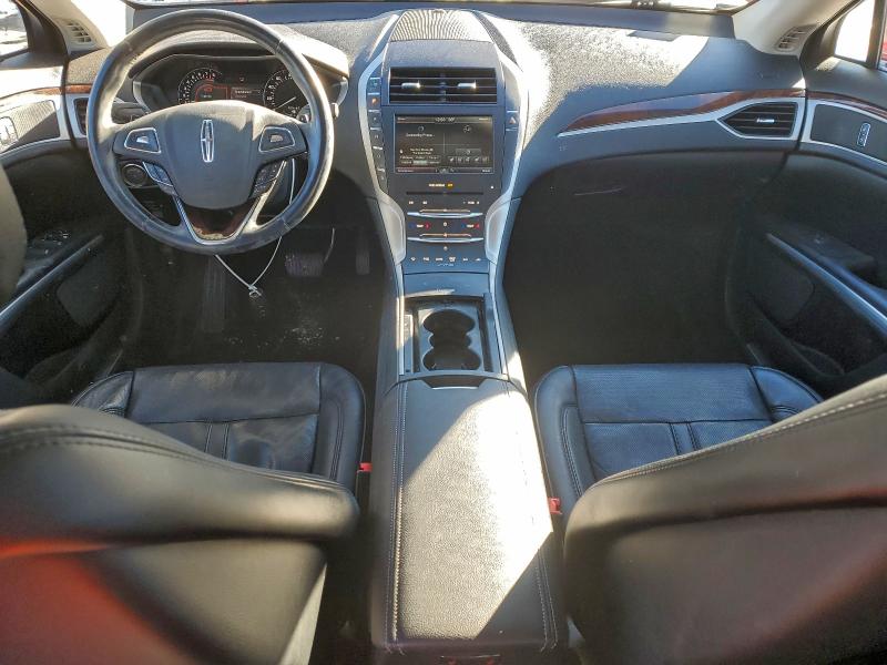 Photo 8 from auction – 2016 LINCOLN MKZ with VIN 3LN6L2J97GR603298