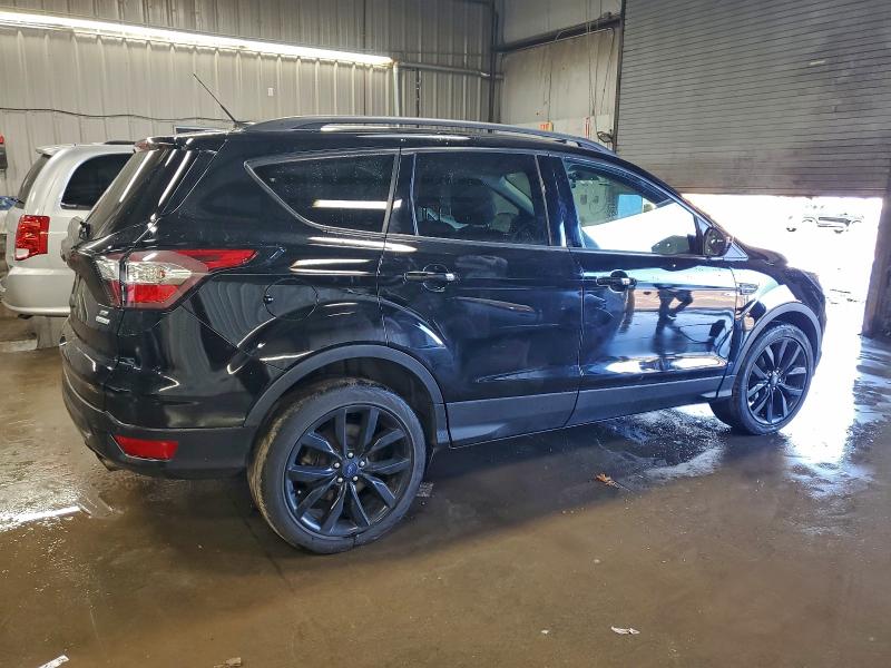 Photo 3 from auction – 2017 FORD ESCAPE SE with VIN 1FMCU0GD3HUD84060