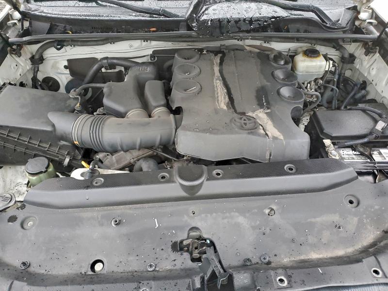 Photo 12 from auction – 2012 TOYOTA 4RUNNER SR with VIN JTEBU5JR6C5093889