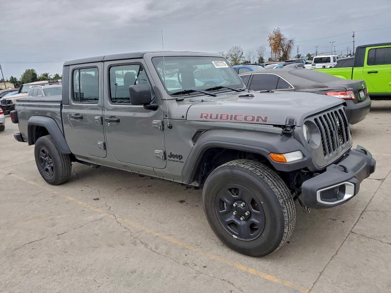 Photo 4 from auction – 2021 JEEP GLADIATOR with VIN 1C6HJTAG6ML526271