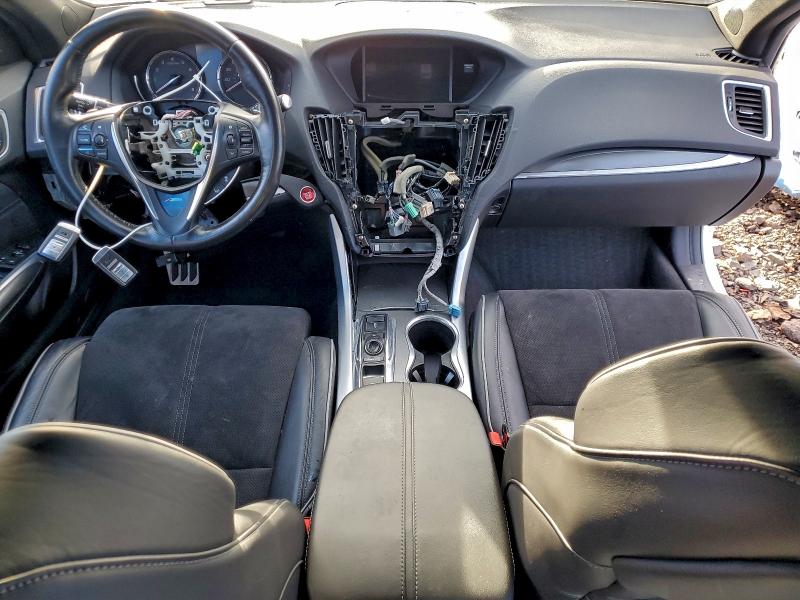 Photo 8 from auction – 2018 ACURA TLX TECH+A with VIN 19UUB3F66JA003622
