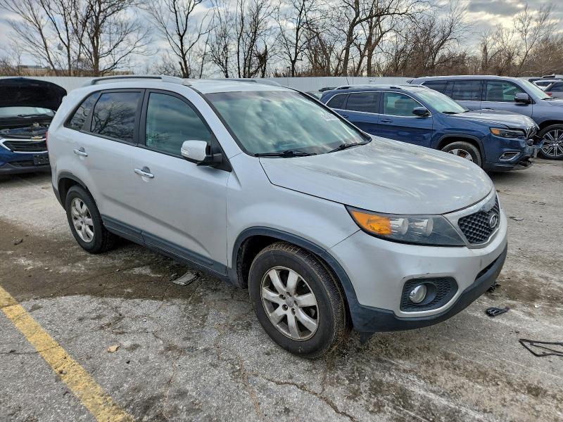 Photo 4 from auction – 2012 KIA SORENTO BA with VIN 5XYKT3A60CG251801
