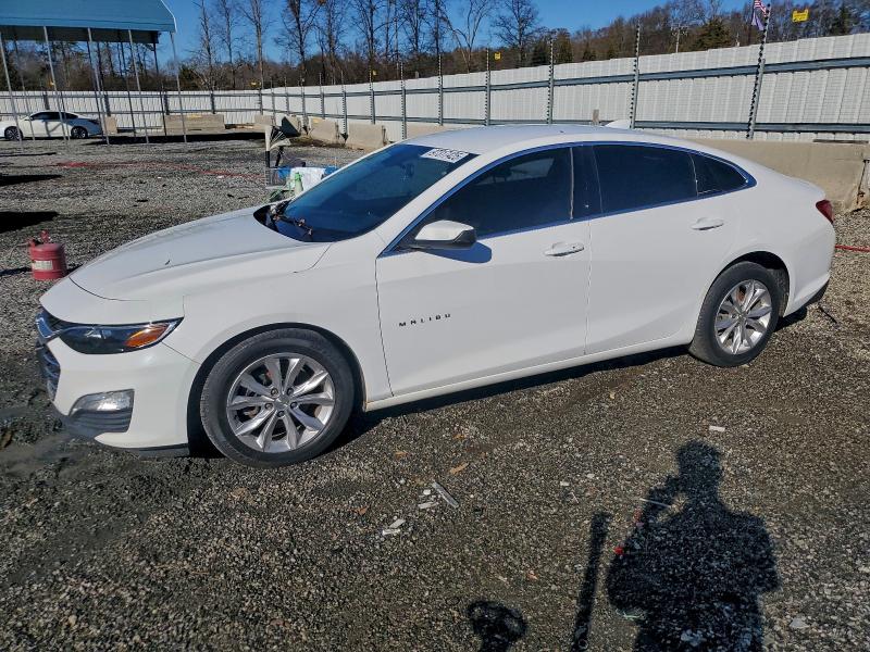 CHEVROLET MALIBU LT 2020 with VIN 1G1ZD5ST6LF010266 - Photo from auction