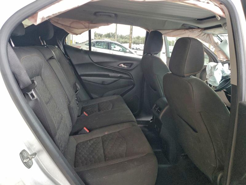 Photo 11 from auction – 2018 CHEVROLET EQUINOX LT with VIN 2GNAXJEV7J6257909