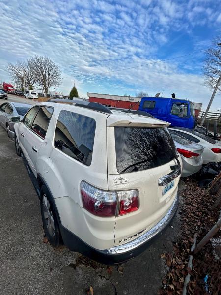 Photo 3 from auction – 2010 GMC ACADIA SLT with VIN 1GKLRMED8AJ182374