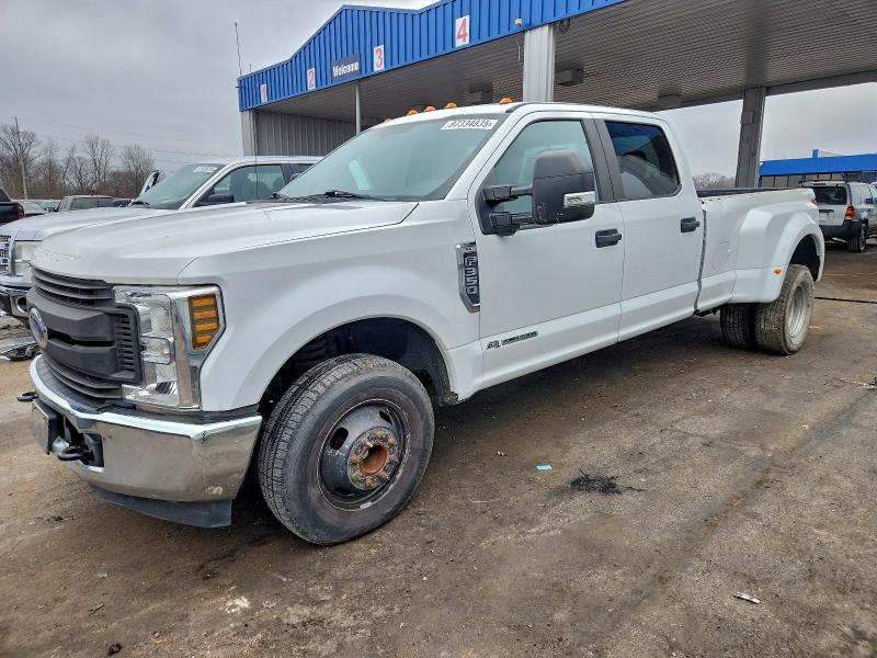 FORD F350 SUPER 2017 with VIN 1FT8W3CT6HEE93593 - Photo from auction