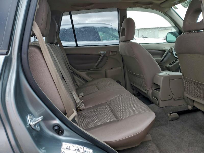 Photo 11 from auction – 2005 TOYOTA RAV4 with VIN JTEHD20V650057062
