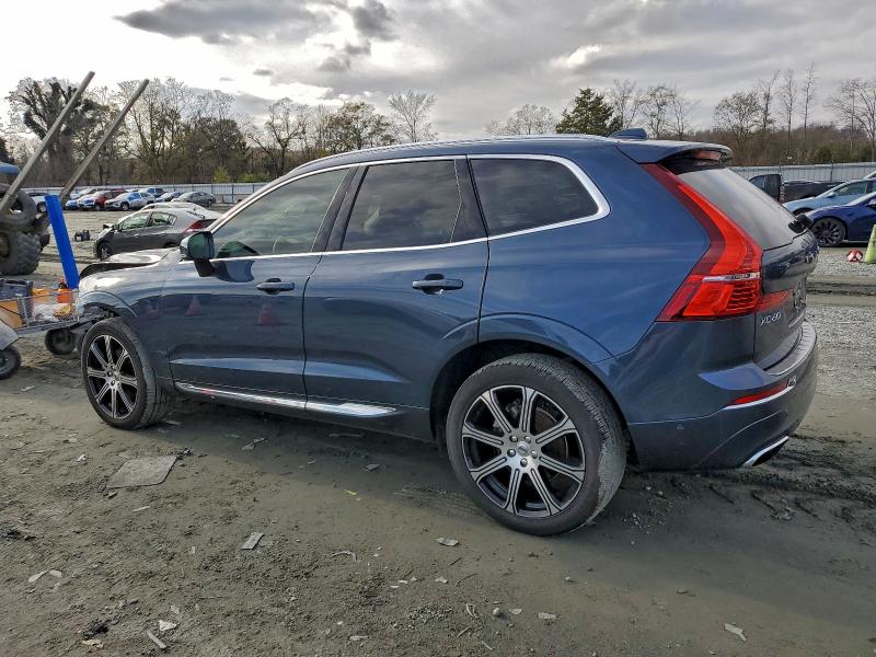 Photo 2 from auction – 2021 VOLVO XC60 with VIN YV4102DL0M1886211
