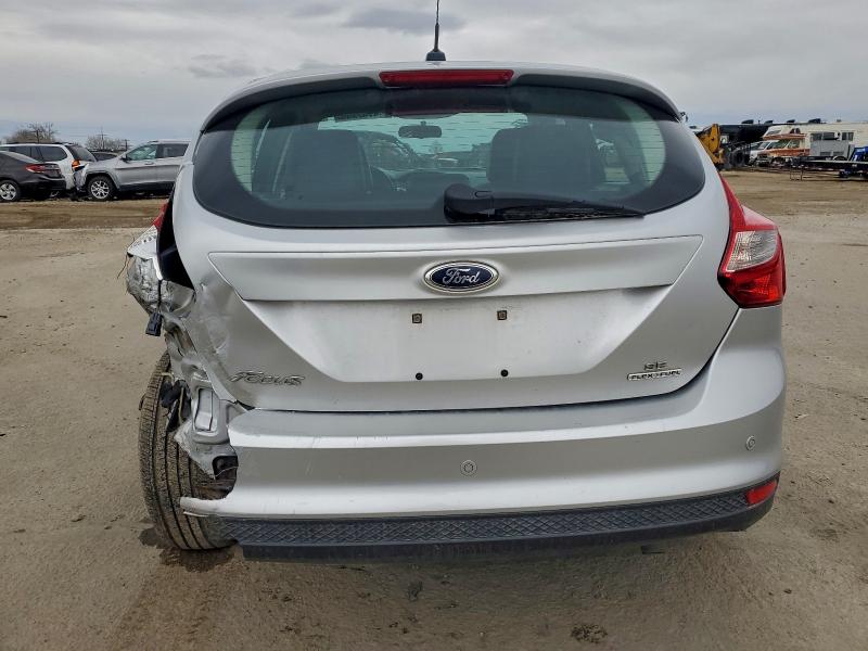 Photo 6 from auction – 2014 FORD FOCUS SE with VIN 1FADP3K28EL270716