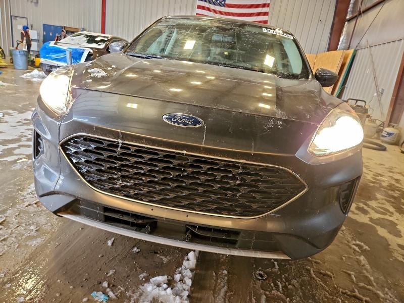 Photo 5 from auction – 2020 FORD ESCAPE SE with VIN 1FMCU9G63LUA30814