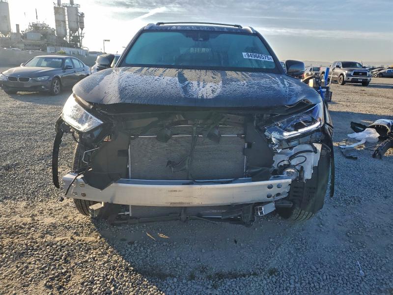 Photo 5 from auction – 2024 TOYOTA HIGHLANDER with VIN 5TDKDRBH0RS542083