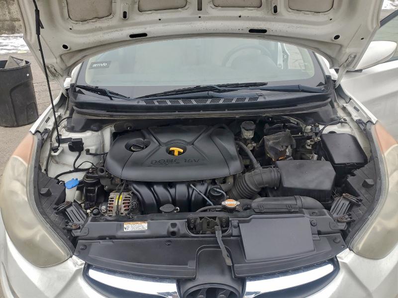 Photo 11 from auction – 2012 HYUNDAI ELANTRA GL with VIN 5NPDH4AE1CH066110