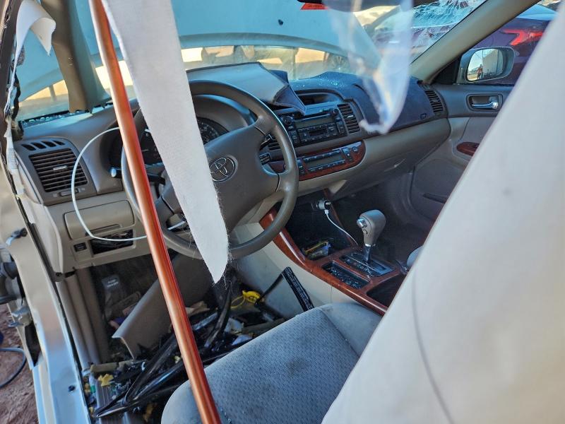 Photo 8 from auction – 2004 TOYOTA CAMRY LE with VIN 4T1BE30K94U792267