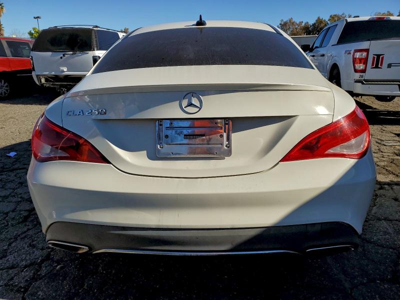 Photo 6 from auction – 2017 MERCEDES-BENZ CLA with VIN WDDSJ4EBXHN489471