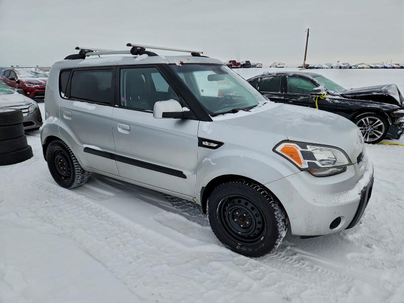 Zdjęcie 4 z aukcji – 2010 KIA SOUL + z VIN KNDJT2A20A7061400