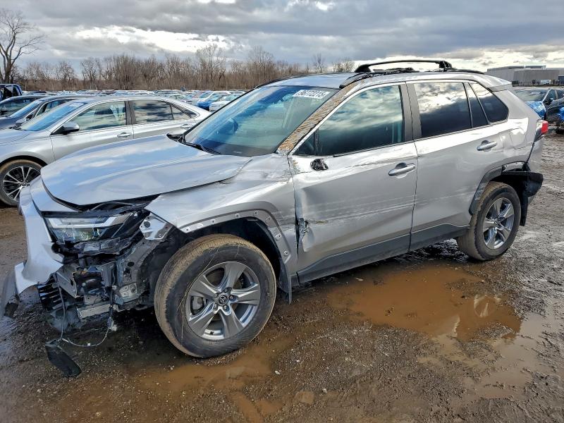 TOYOTA RAV4 XLE 2024 with VIN 2T3P1RFV9RC469584 - Photo from auction