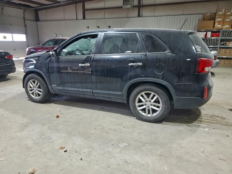 Photo 2 from auction – 2014 KIA SORENTO LX with VIN 5XYKTCA68EG538208