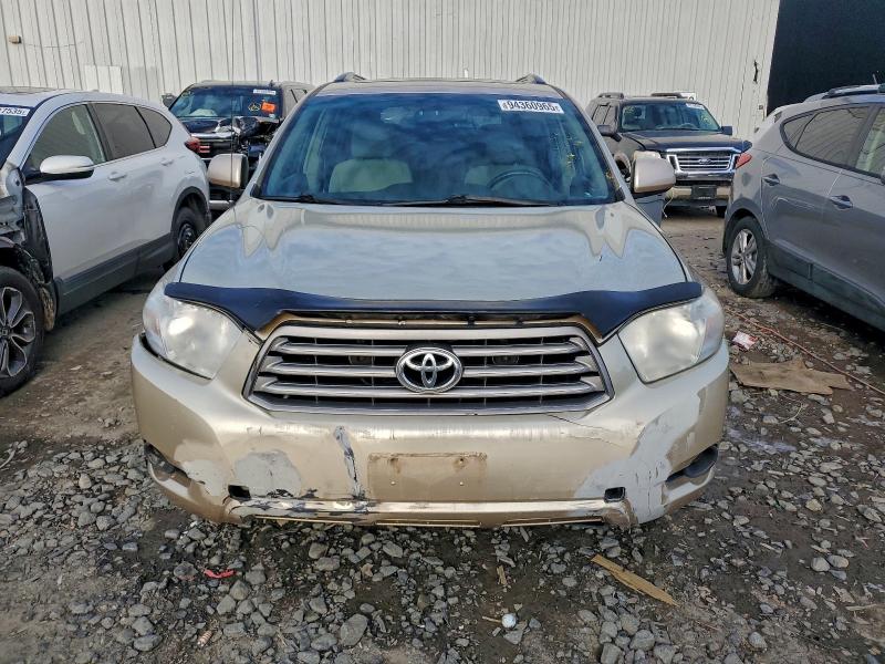 Photo 5 from auction – 2010 TOYOTA HIGHLANDER with VIN 5TDBK3EH1AS003801
