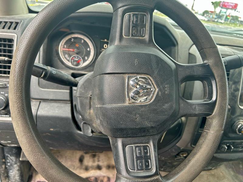 Photo 12 from auction – 2016 RAM 3500 with VIN 3C7WRSBL1GG290955