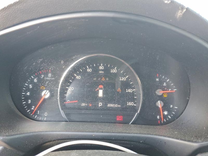 Photo 9 from auction – 2016 KIA SORENTO EX with VIN 5XYPHDA13GG007468