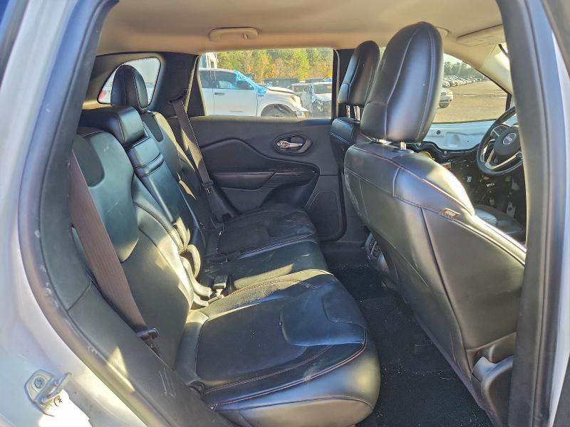 Photo 11 from auction – 2015 JEEP CHEROKEE T with VIN 1C4PJMBS3FW675283