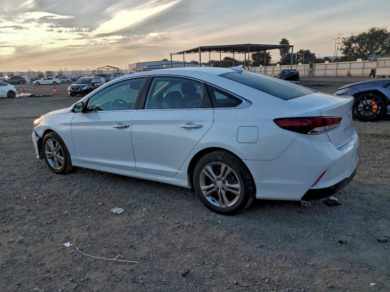 Photo 2 from auction – 2019 HYUNDAI SONATA LIM with VIN 5NPE34AF4KH747274