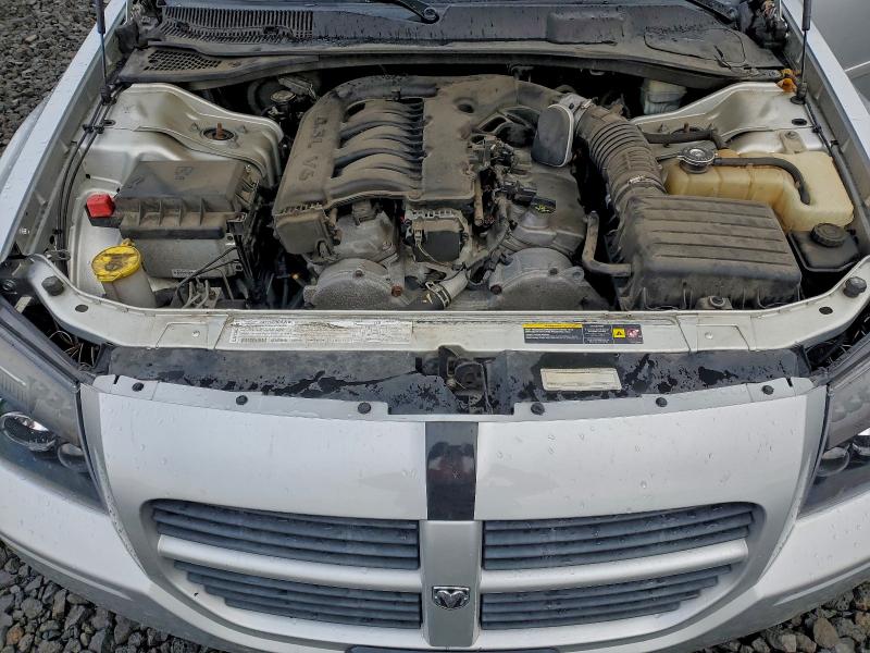 Photo 11 from auction – 2005 DODGE MAGNUM SXT with VIN 2D8GZ48V45H537485